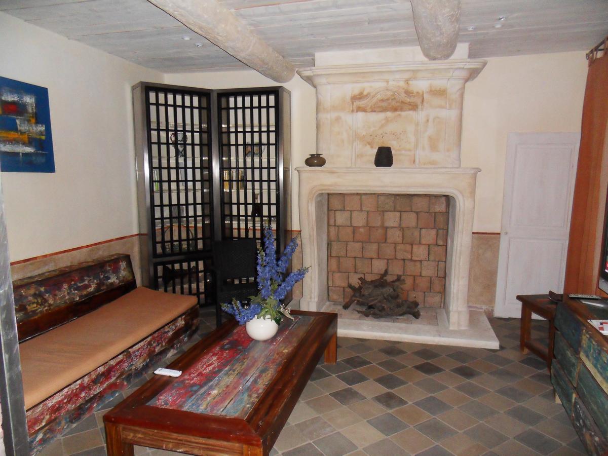 Domaine De L'Olibaou Bed and Breakfast Venelles Buitenkant foto
