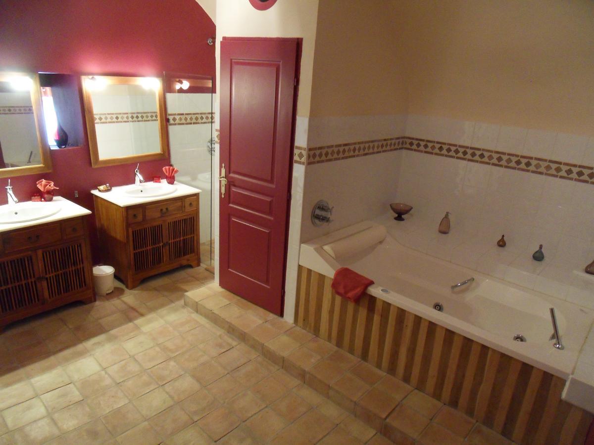 Domaine De L'Olibaou Bed and Breakfast Venelles Buitenkant foto