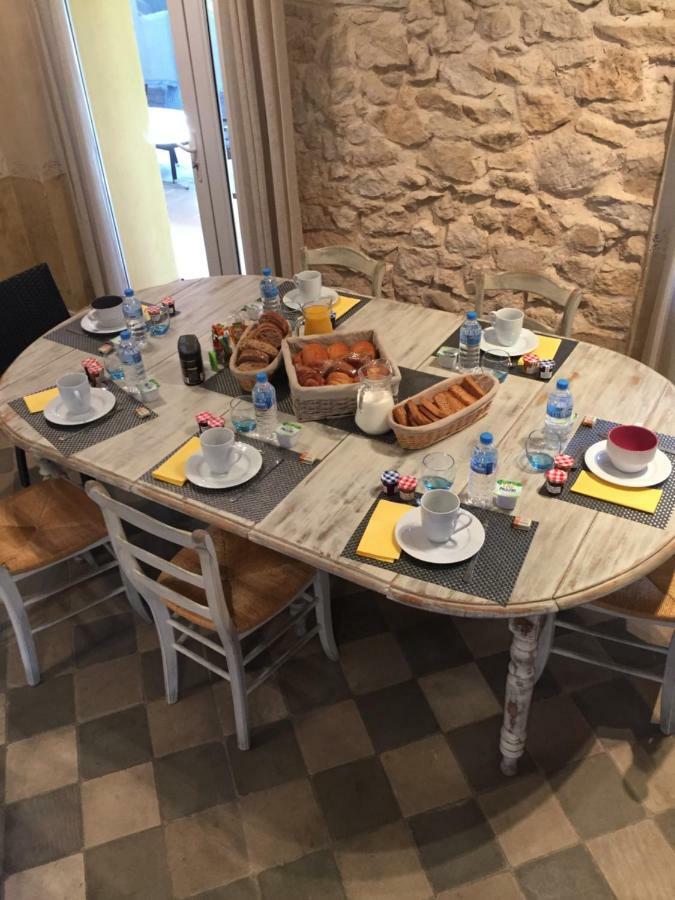 Domaine De L'Olibaou Bed and Breakfast Venelles Buitenkant foto
